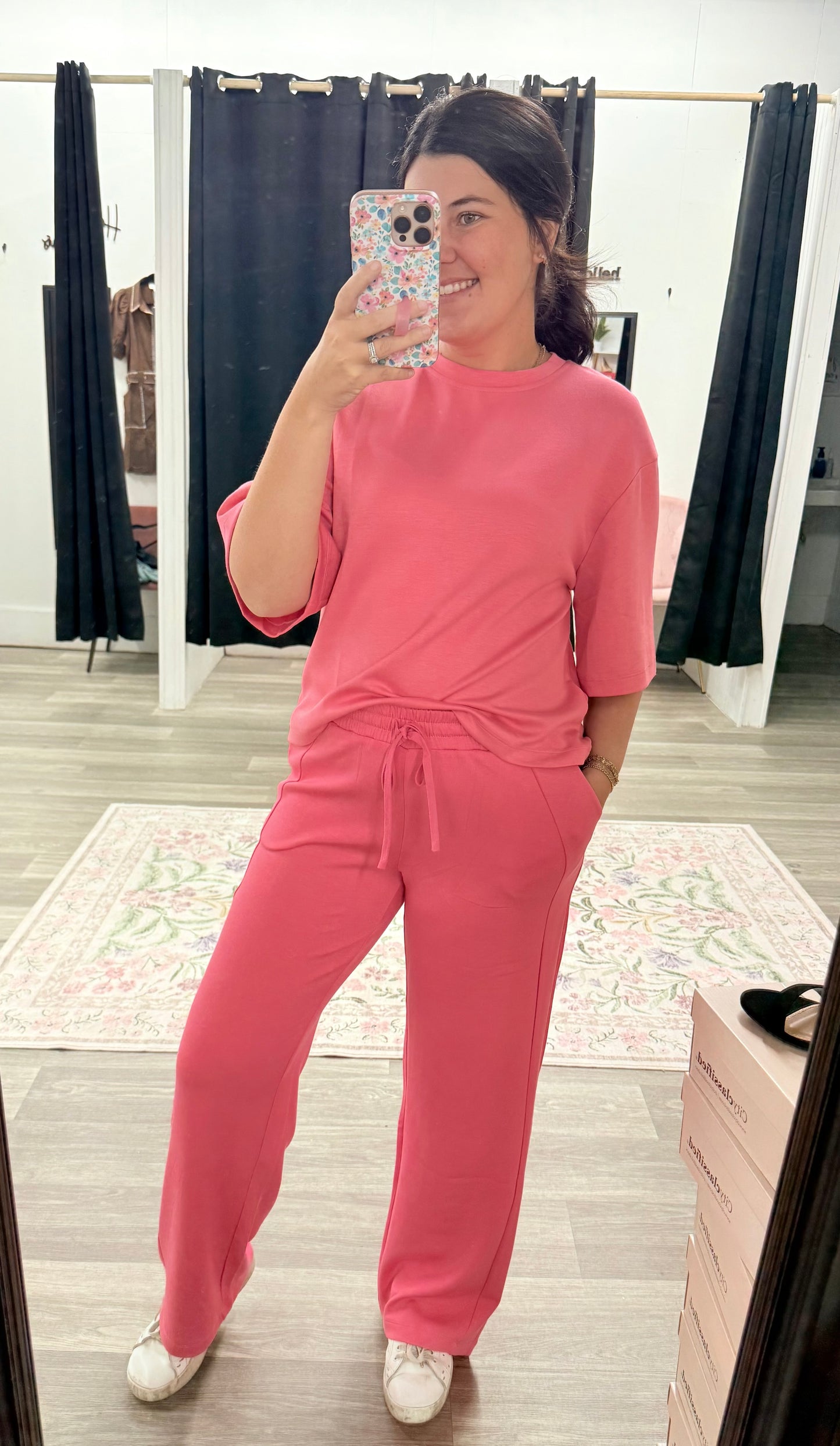 Taffy Pink Lounge Set