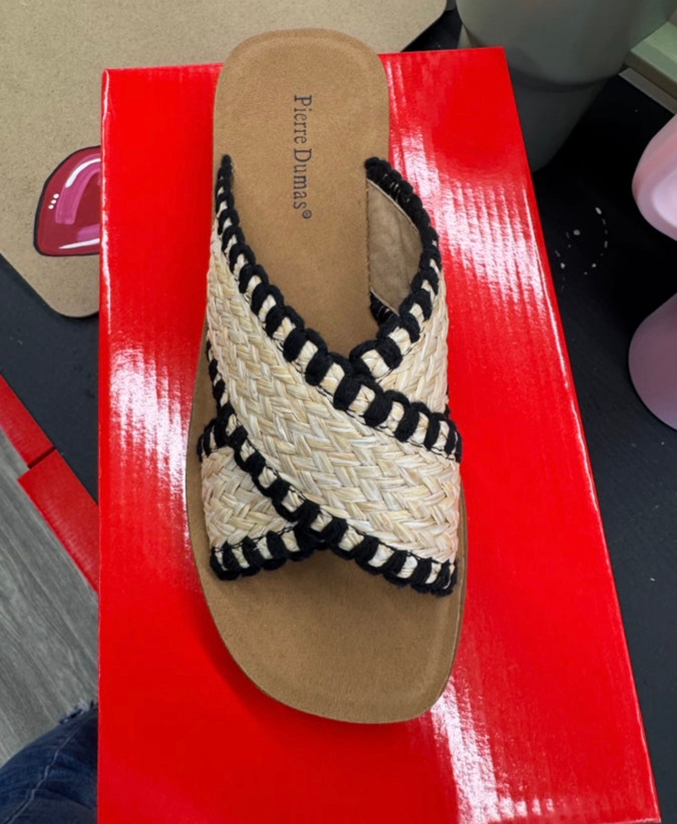 Black Detail Raffia Sandals