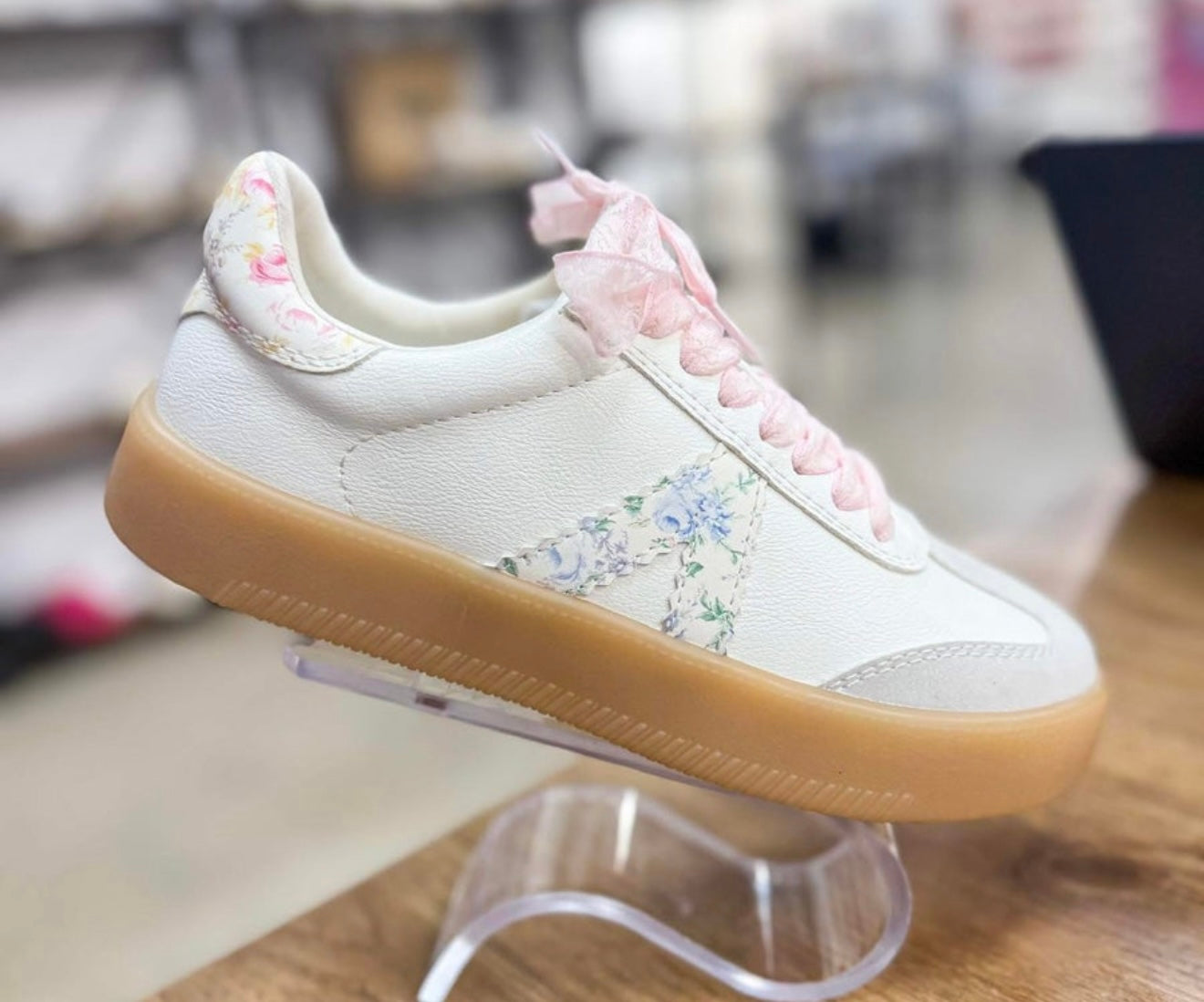 Pep In Your Step Sneakers