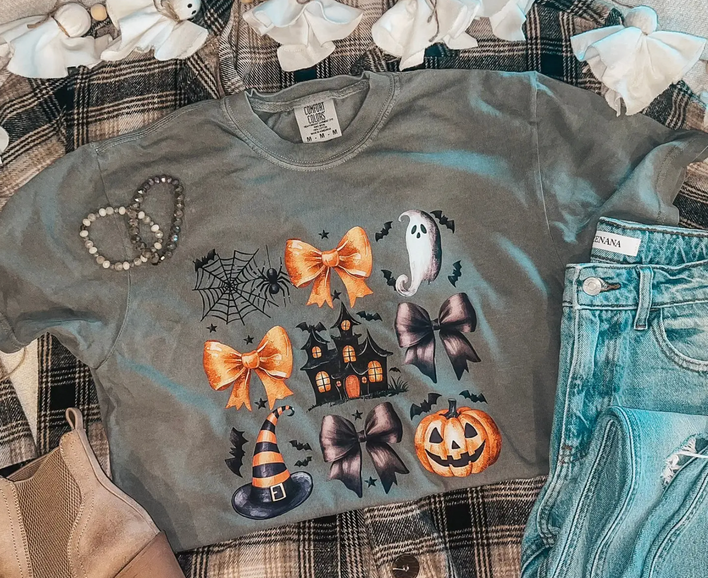 Halloween Bow Graphic Tee