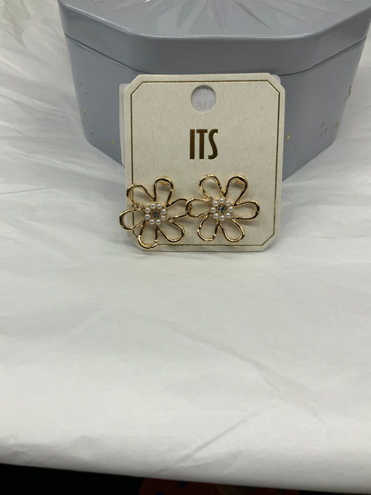 Flower Pearl Earrings