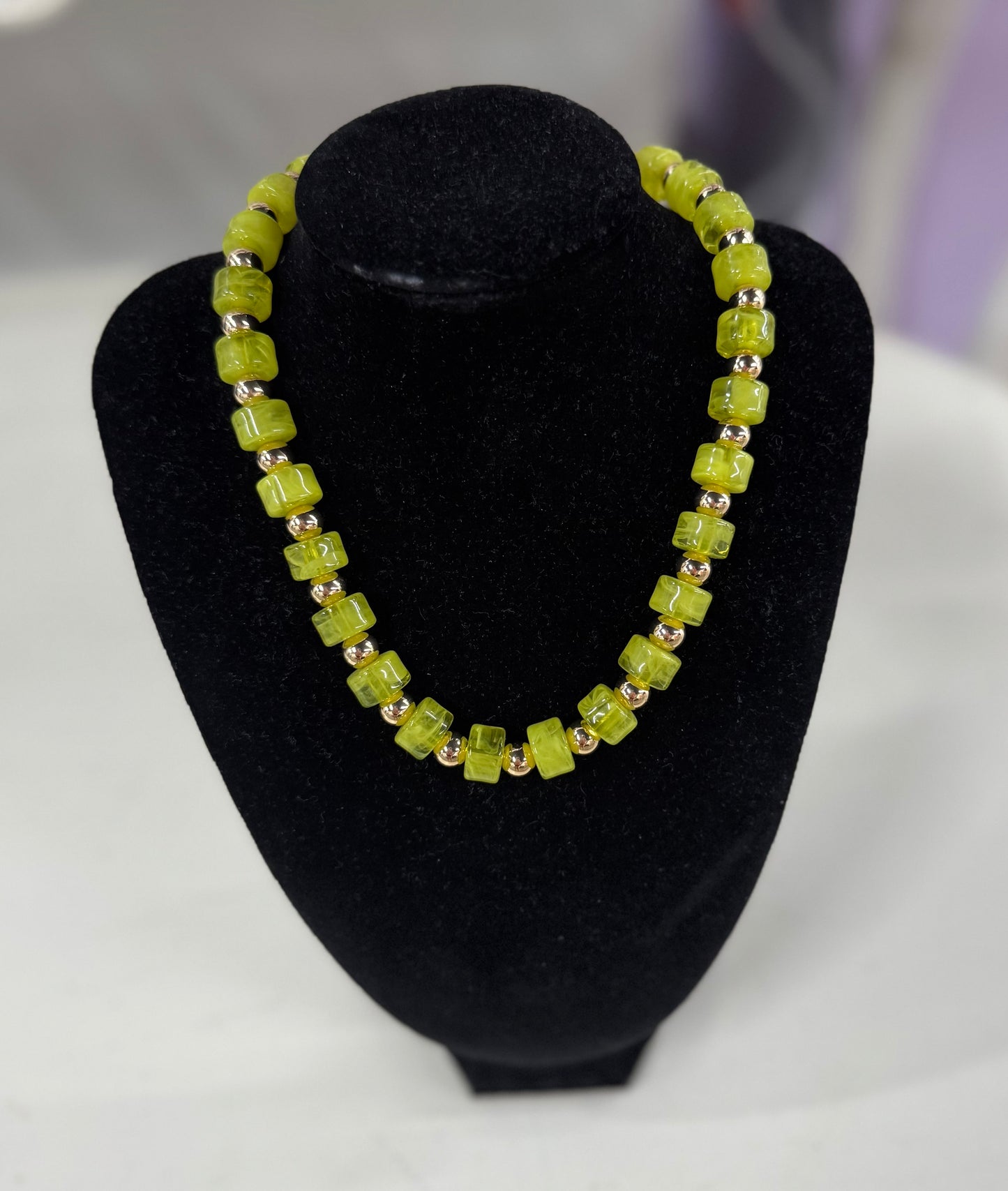 Dallas Green Chunky Necklace