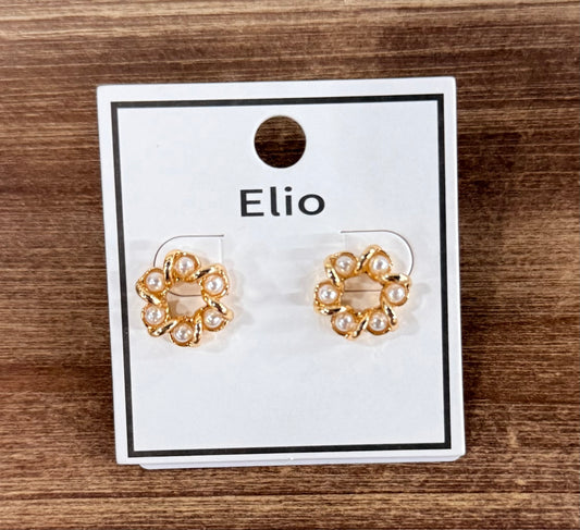 Evie Pearl Earrings