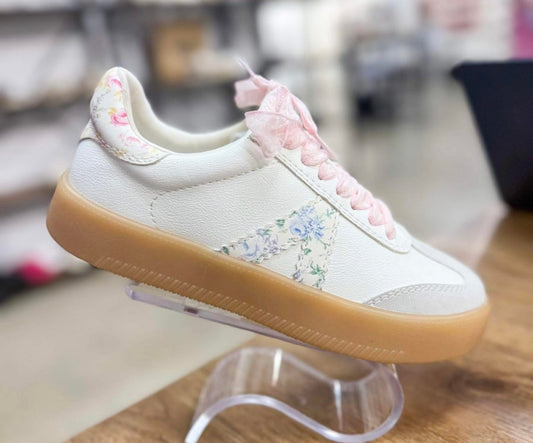 Pep In Your Step Sneakers