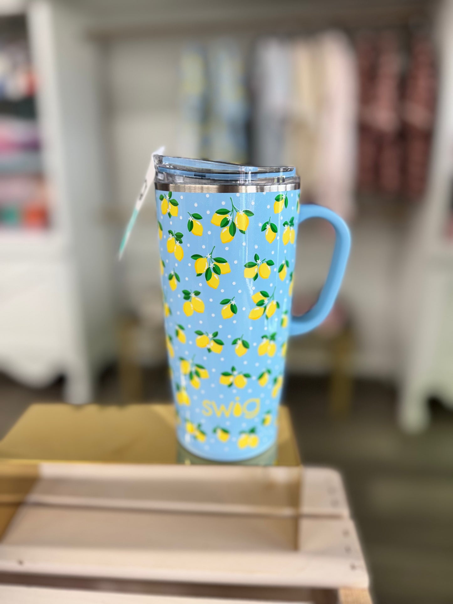 Swig Lemon Meringue 22oz Travel Mug