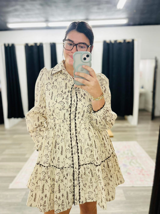 Natural Scalloped Detail Dress