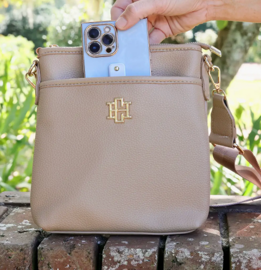 Briggs Crossbody