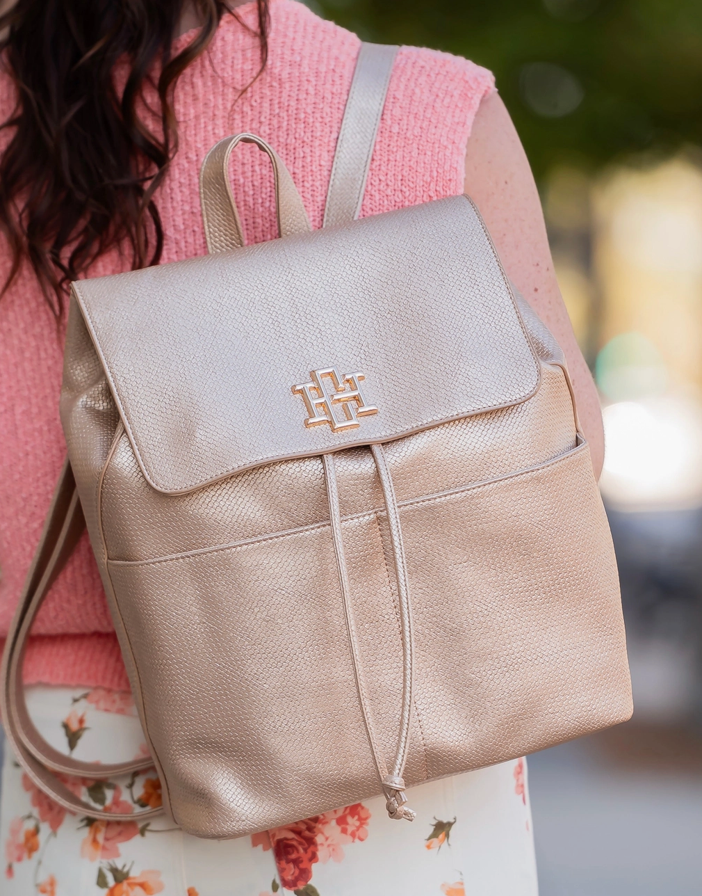 Bennett Backpack Woven Gold