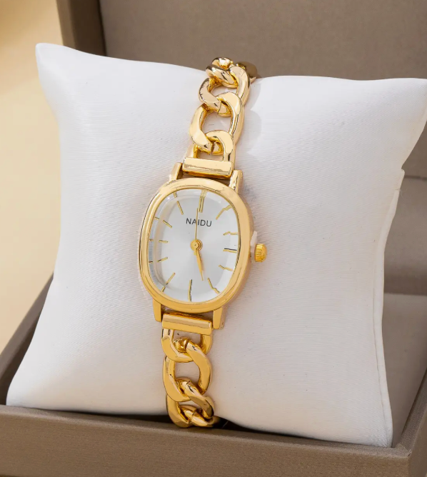 Oval Face Link Chain Bracelet Watch